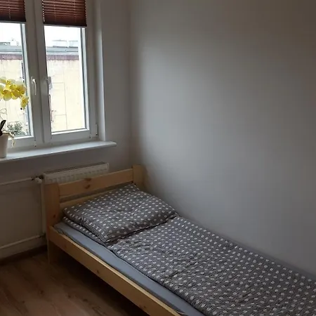 ホステル Prywatny ! Zamykany Na Klucz ! グディニャ