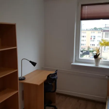 ホステル Prywatny ! Zamykany Na Klucz ! *